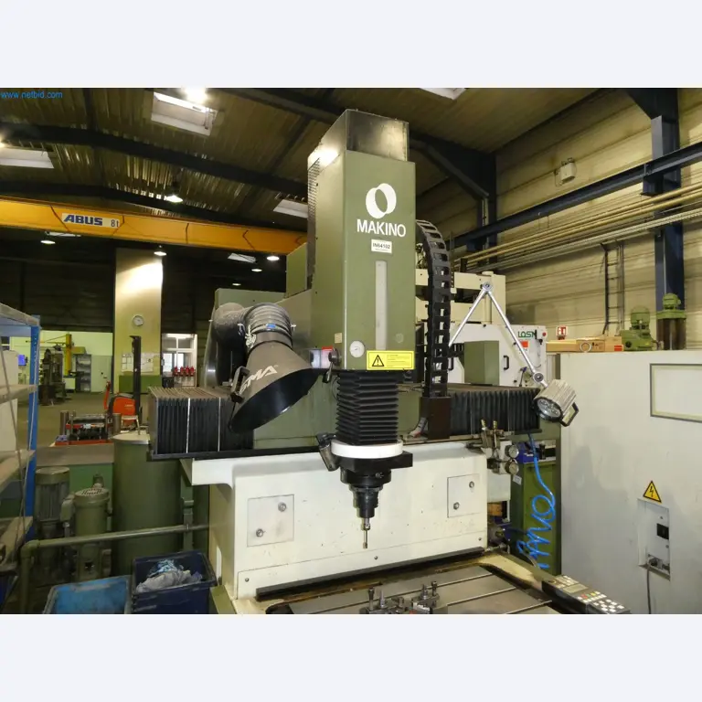 Machines & systems for light metal die casting (powertrain & structural parts)-10