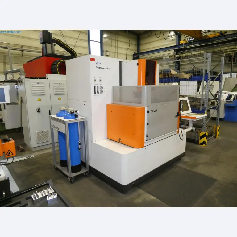 Machines & systems for light metal die casting (powertrain & structural parts)-3