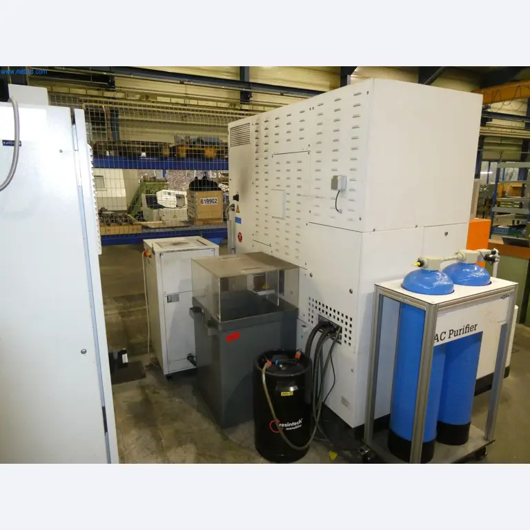 Machines & systems for light metal die casting (powertrain & structural parts)-4