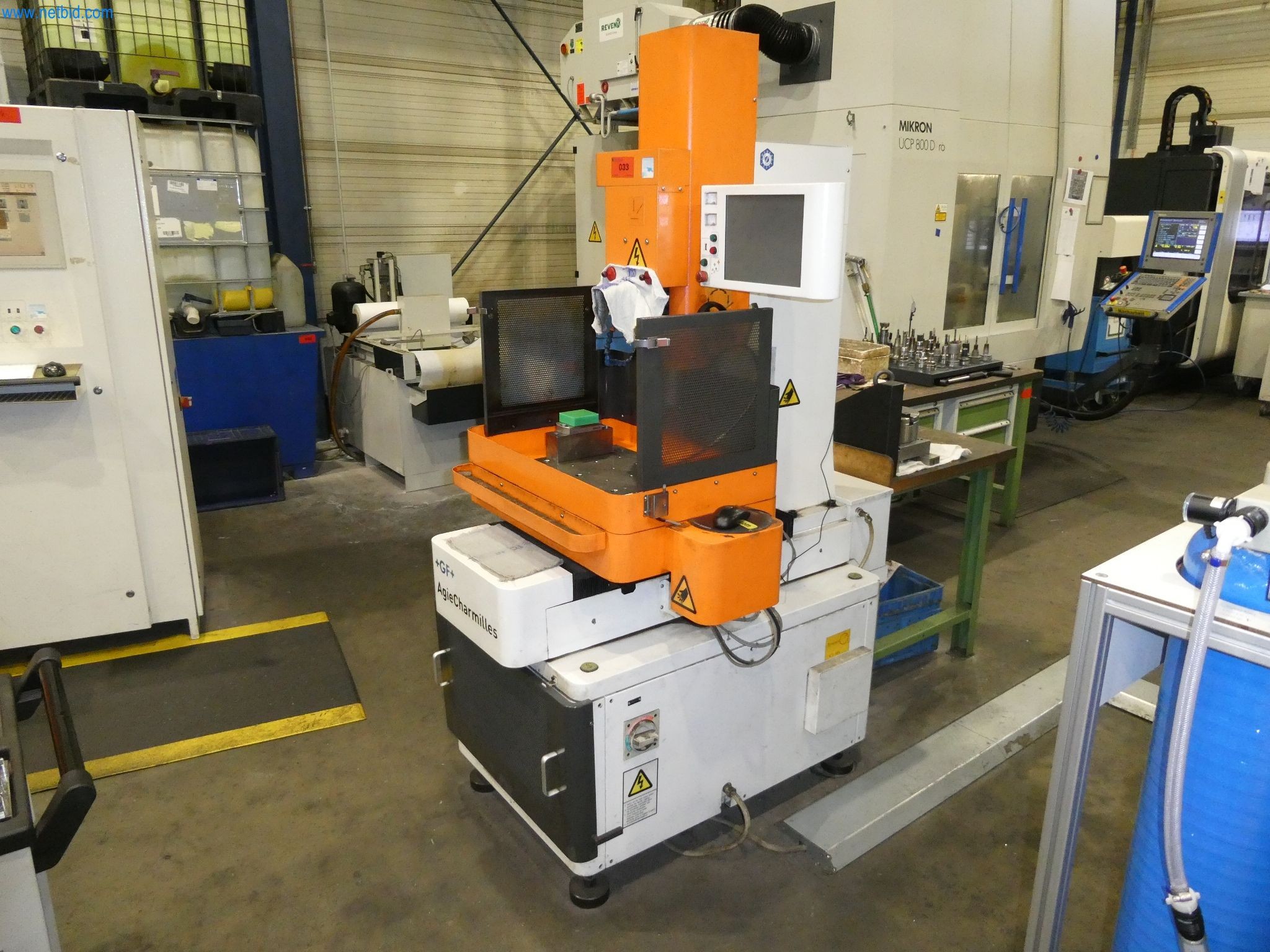 Machines & systems for light metal die casting (powertrain & structural parts)-3