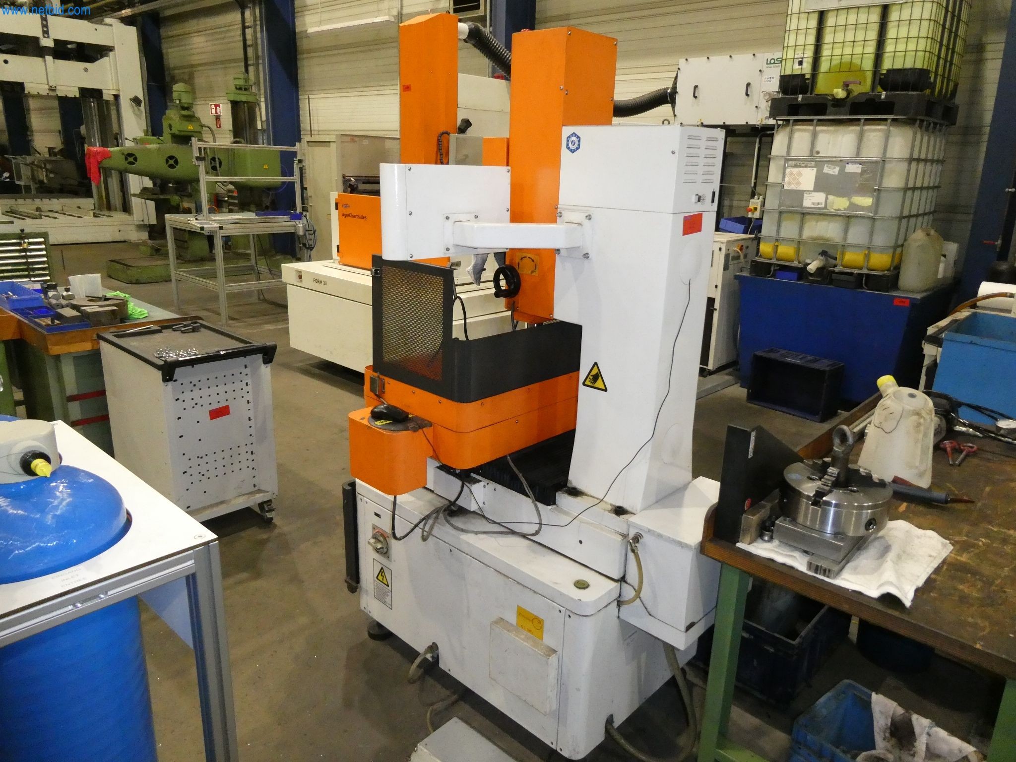 Machines & systems for light metal die casting (powertrain & structural parts)-4