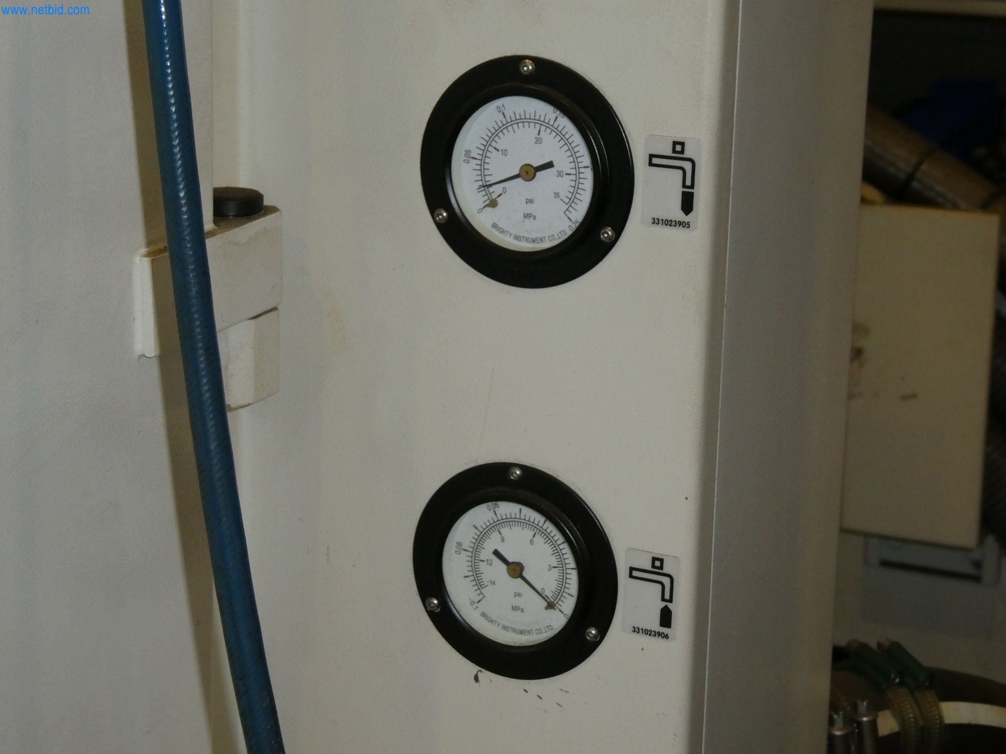 Machines & systems for light metal die casting (powertrain & structural parts)-12