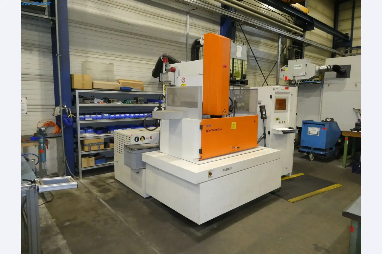 Machines & systems for light metal die casting (powertrain & structural parts)-2