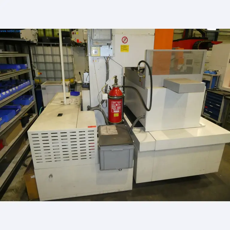 Machines & systems for light metal die casting (powertrain & structural parts)-8