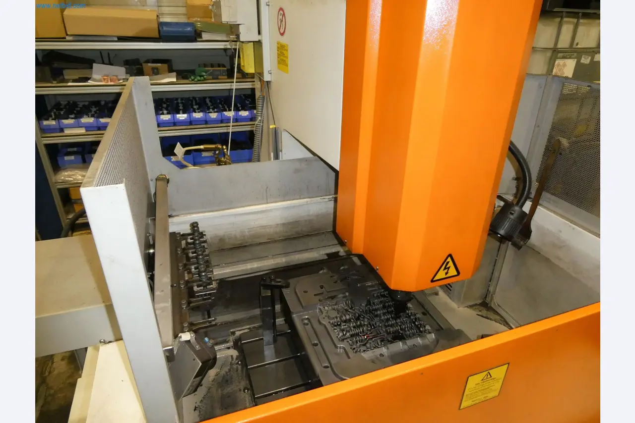 Machines & systems for light metal die casting (powertrain & structural parts)-9