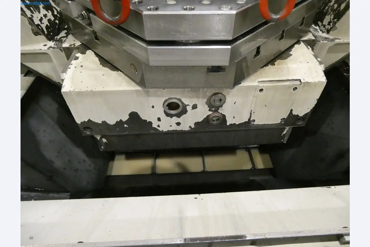 Machines & systems for light metal die casting (powertrain & structural parts)-13