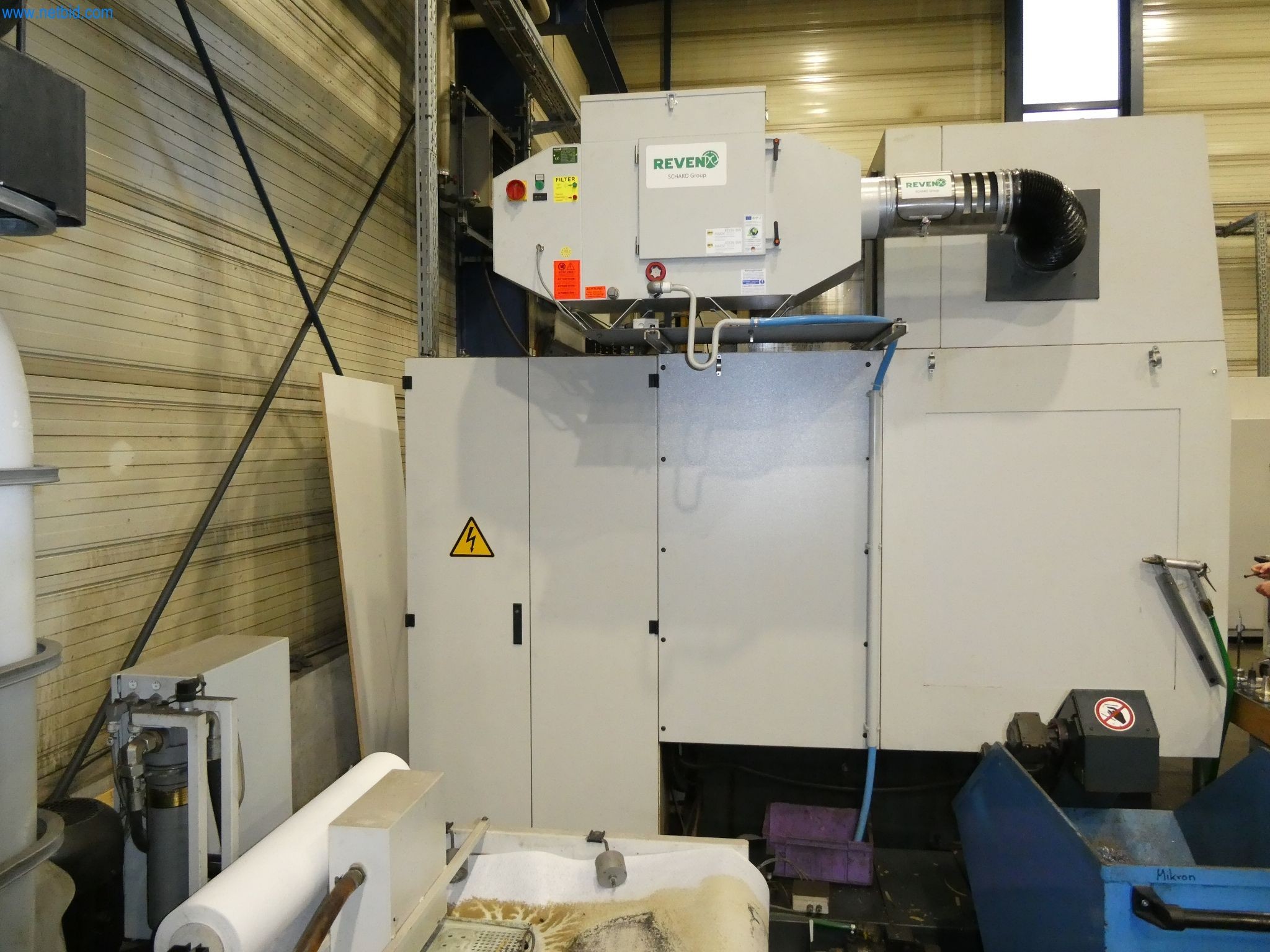 Machines & systems for light metal die casting (powertrain & structural parts)-4