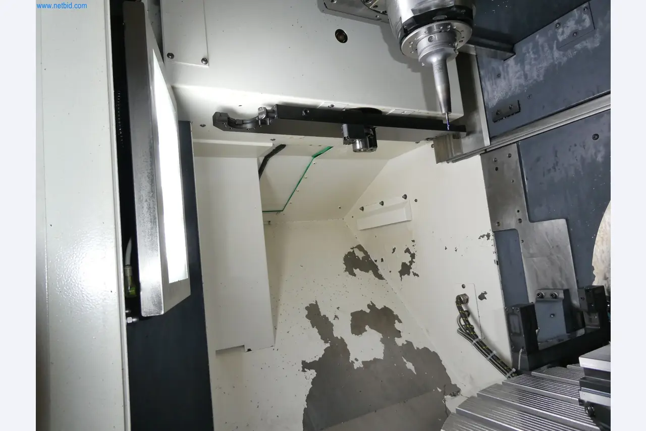 Machines & systems for light metal die casting (powertrain & structural parts)-12