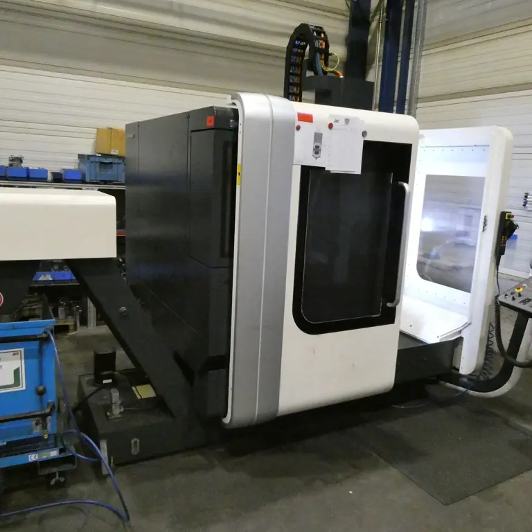 5-axis CNC machining center Deckel Maho DMU 50