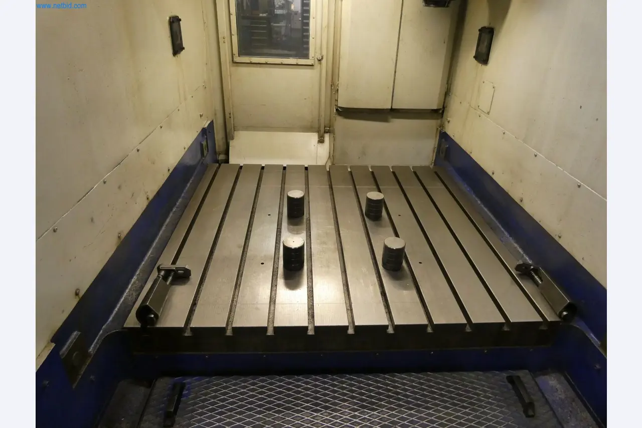 Machines & systems for light metal die casting (powertrain & structural parts)-10