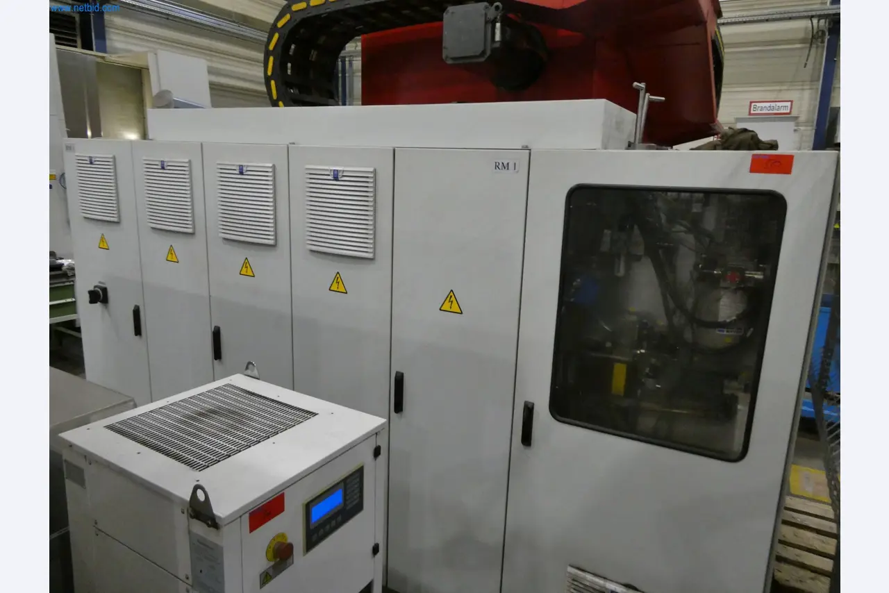 Machines & systems for light metal die casting (powertrain & structural parts)-6