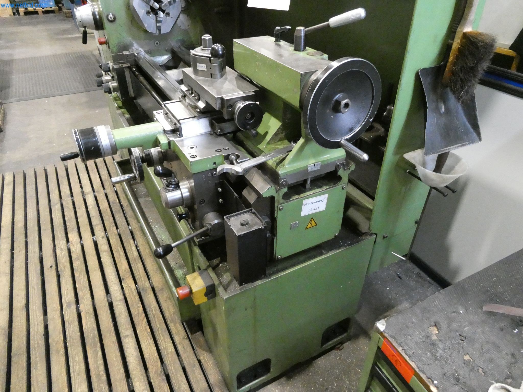 Machines & systems for light metal die casting (powertrain & structural parts)-9