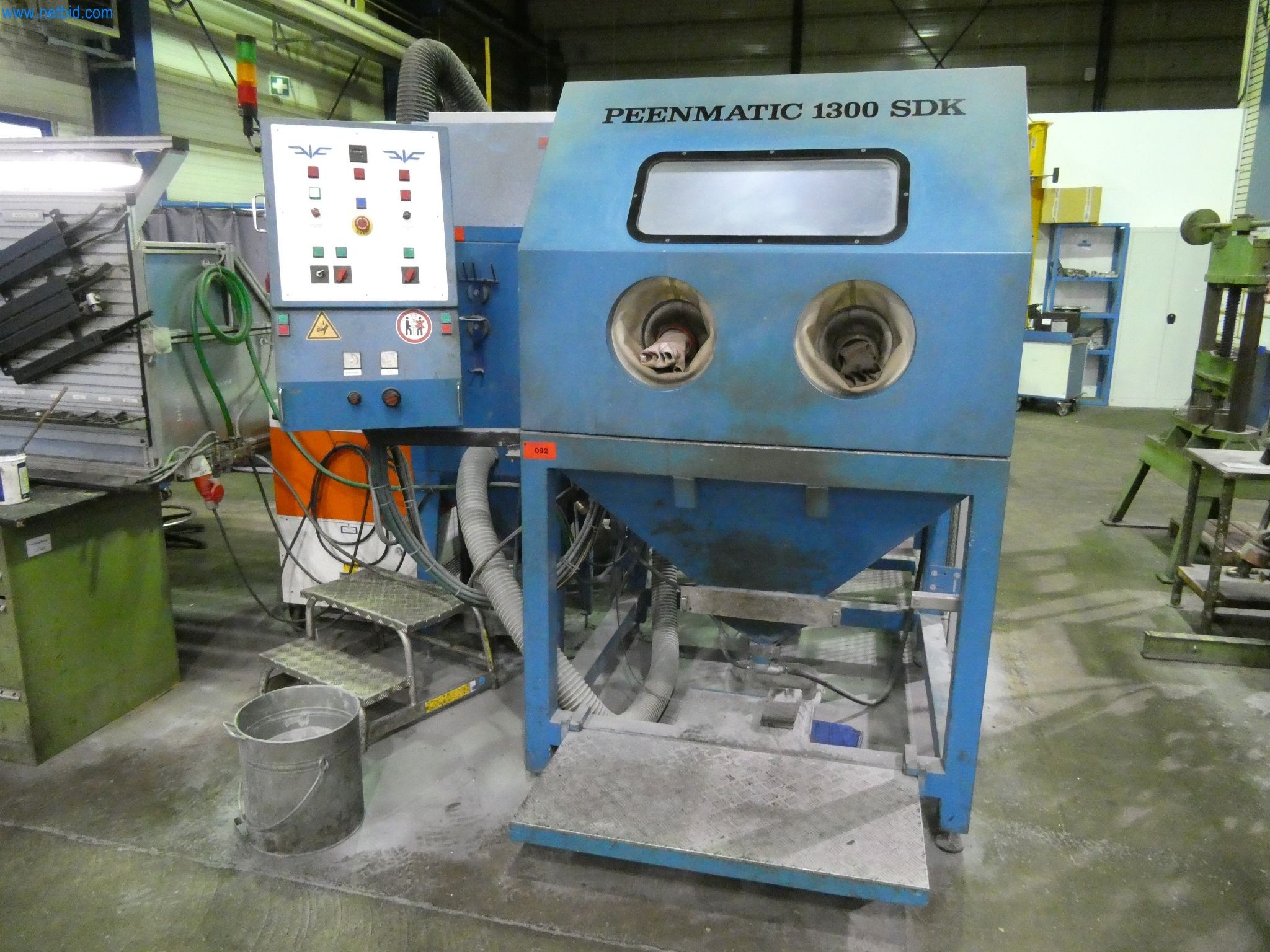 Machines & systems for light metal die casting (powertrain & structural parts)-10