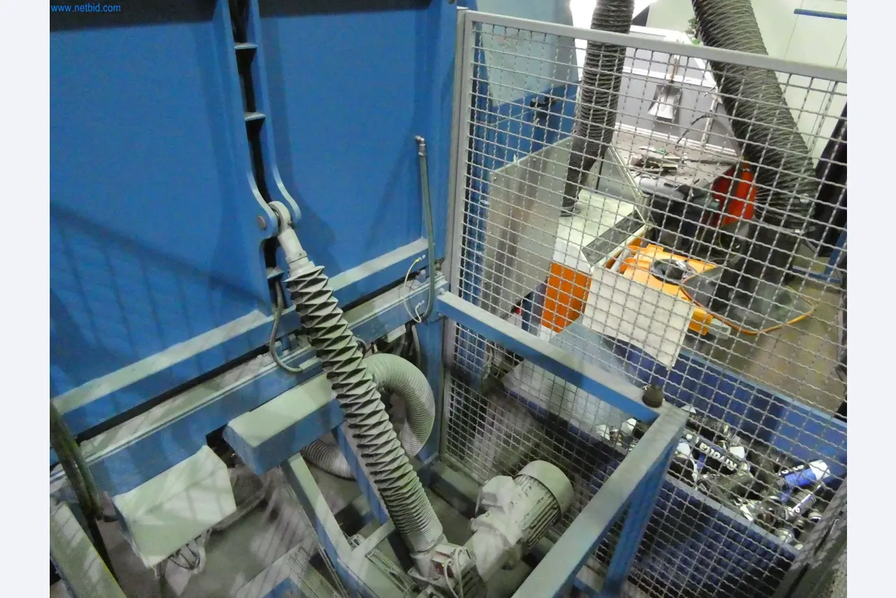 Machines & systems for light metal die casting (powertrain & structural parts)-11