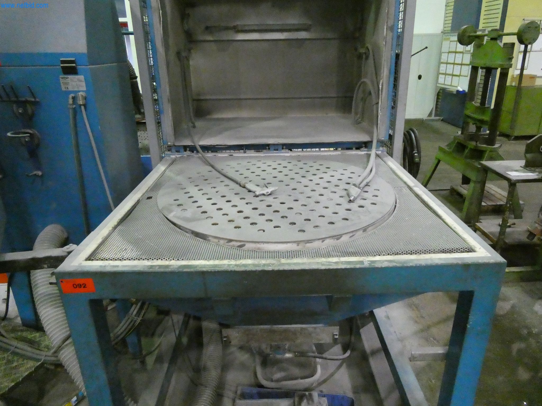 Machines & systems for light metal die casting (powertrain & structural parts)-3