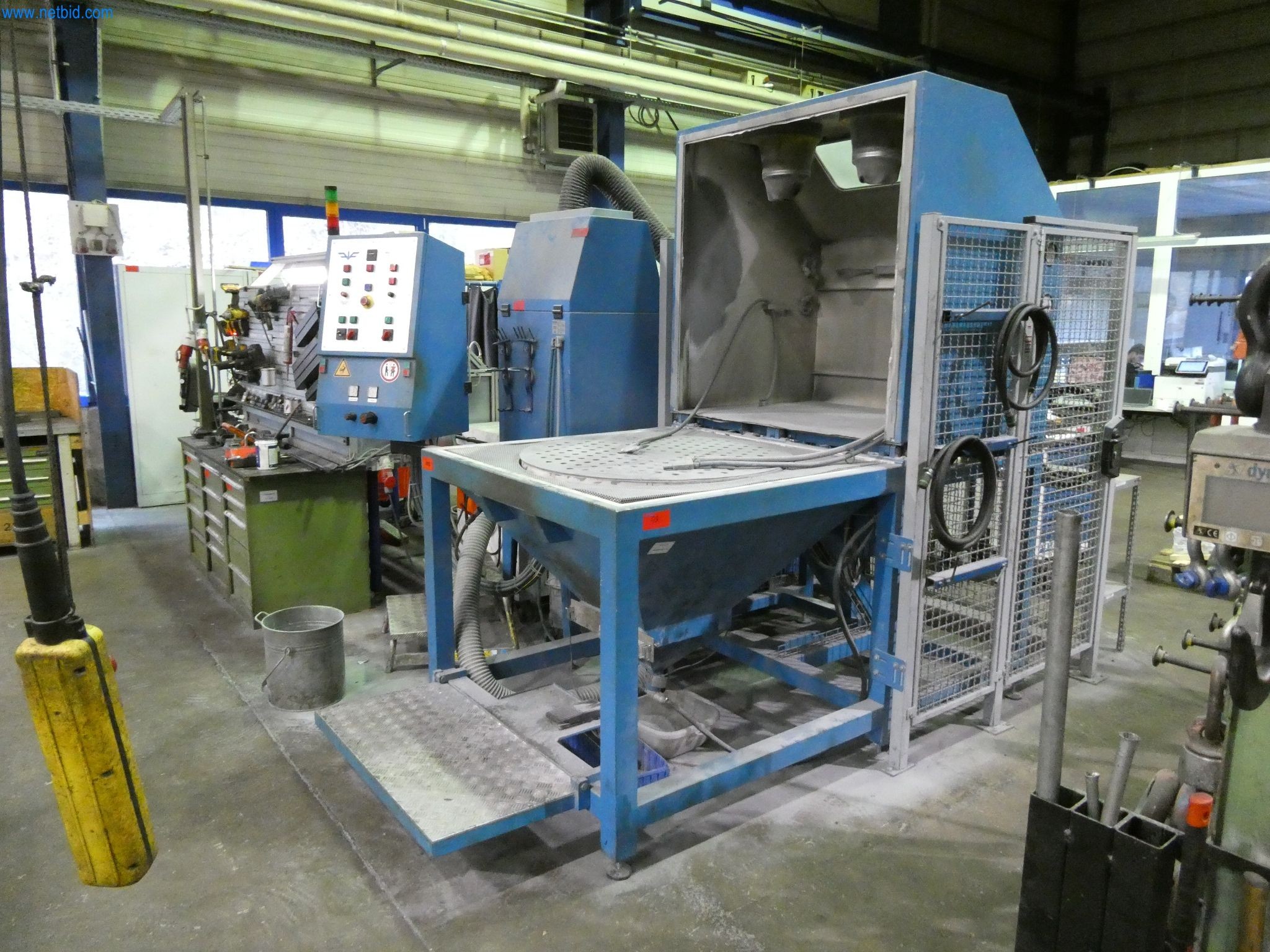 Machines & systems for light metal die casting (powertrain & structural parts)-7