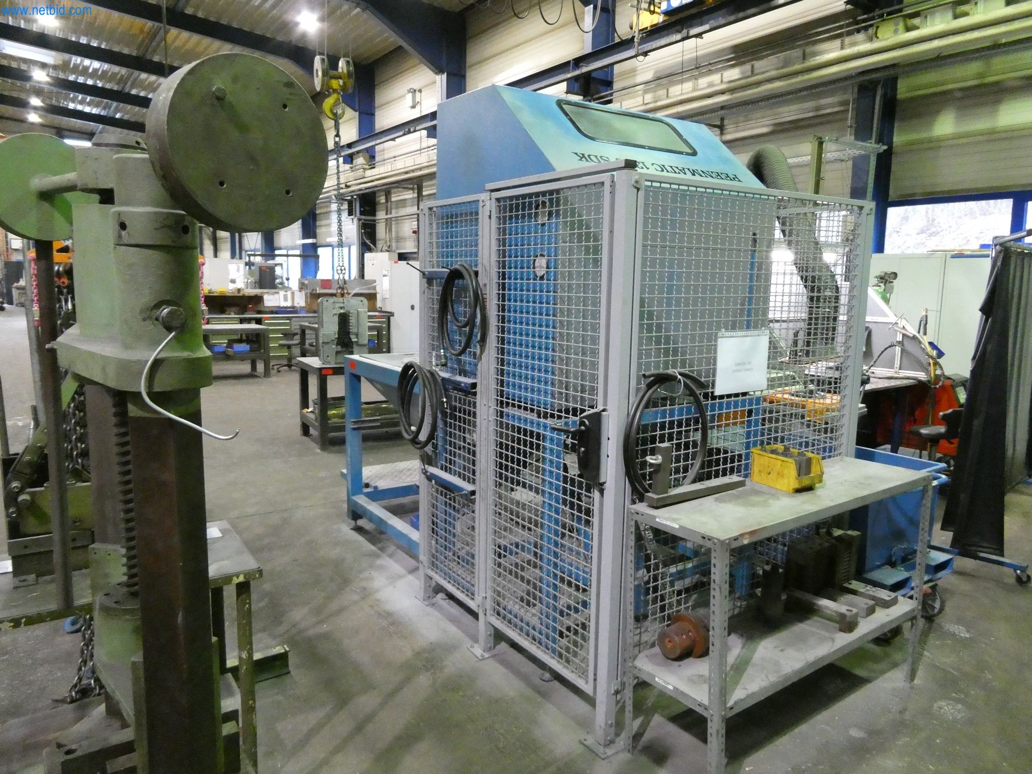 Machines & systems for light metal die casting (powertrain & structural parts)-8