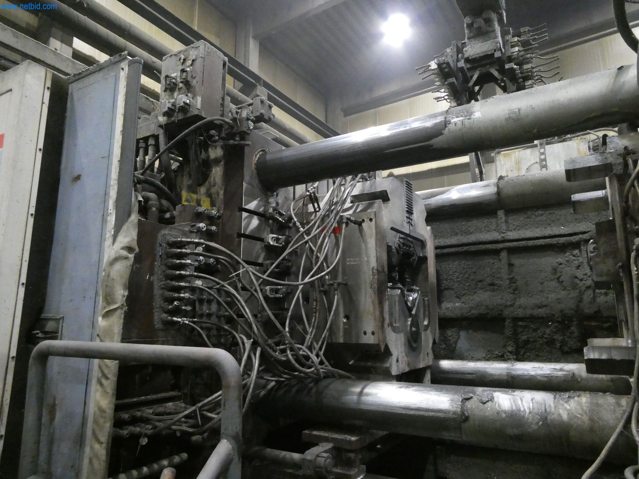 Machines & systems for light metal die casting (powertrain & structural parts)-10