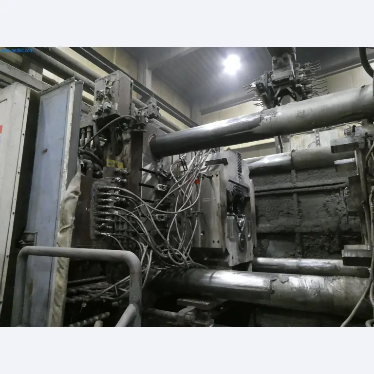 Machines & systems for light metal die casting (powertrain & structural parts)-10