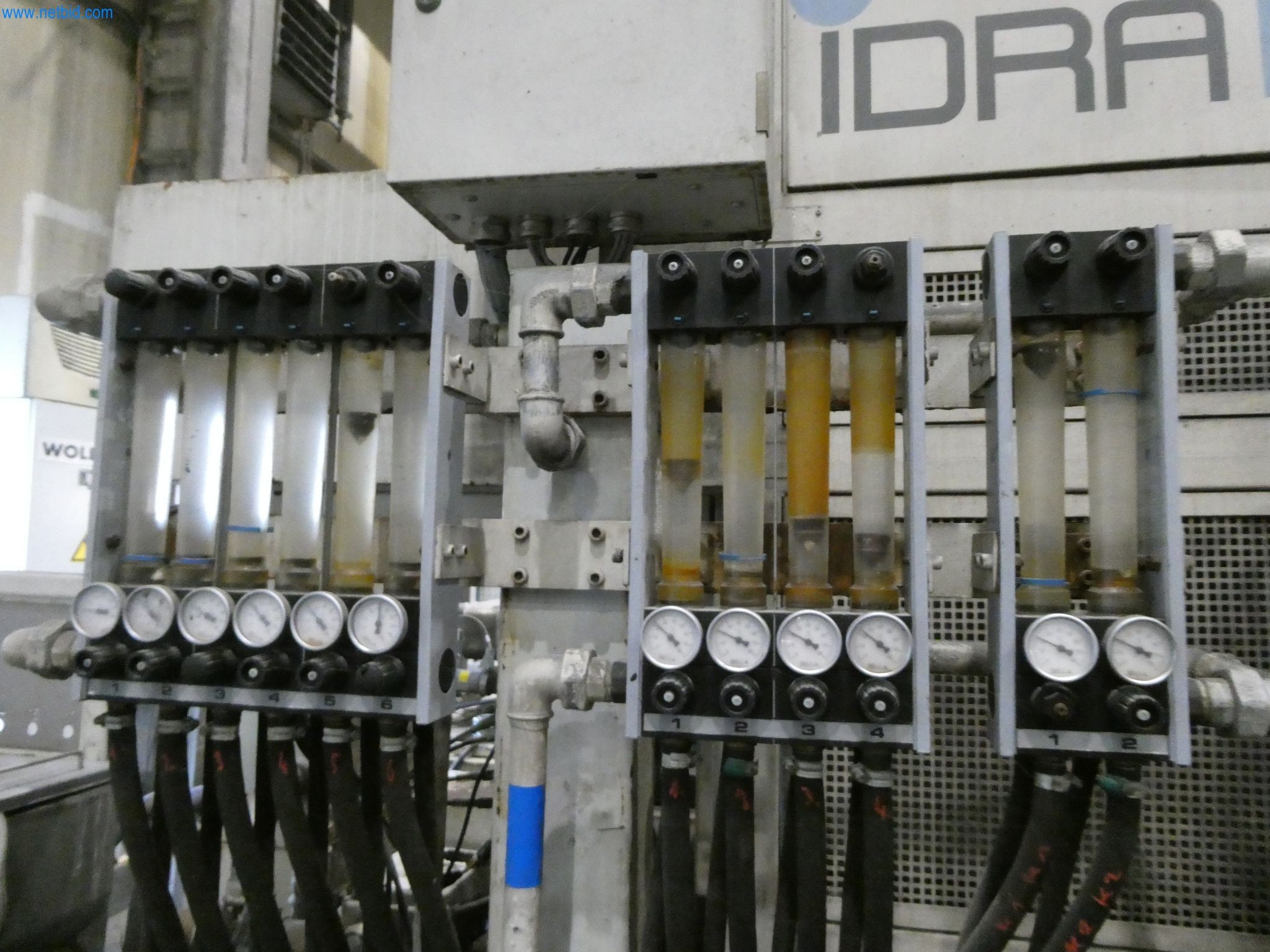 Machines & systems for light metal die casting (powertrain & structural parts)-18