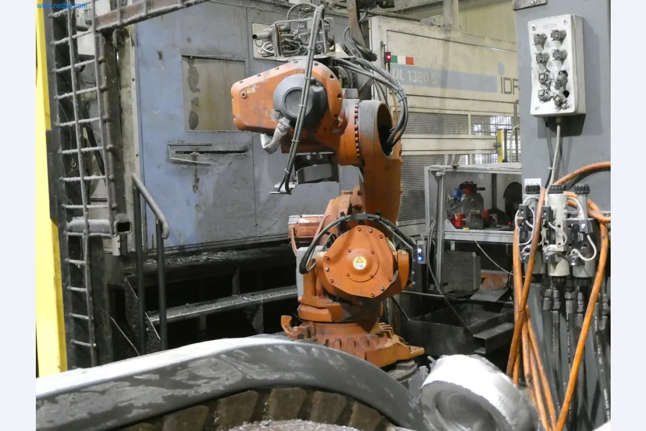 Machines & systems for light metal die casting (powertrain & structural parts)-21