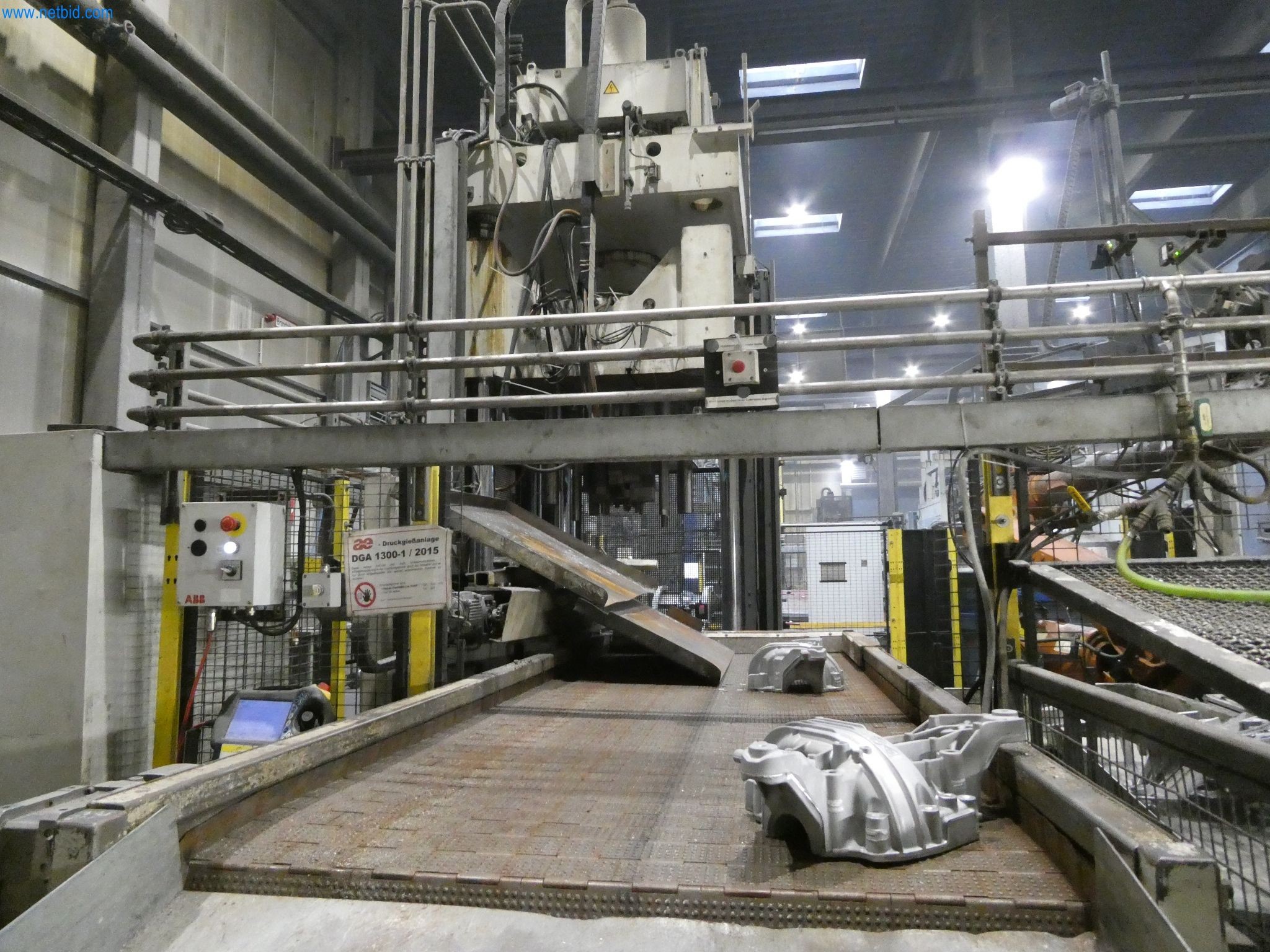 Machines & systems for light metal die casting (powertrain & structural parts)-29