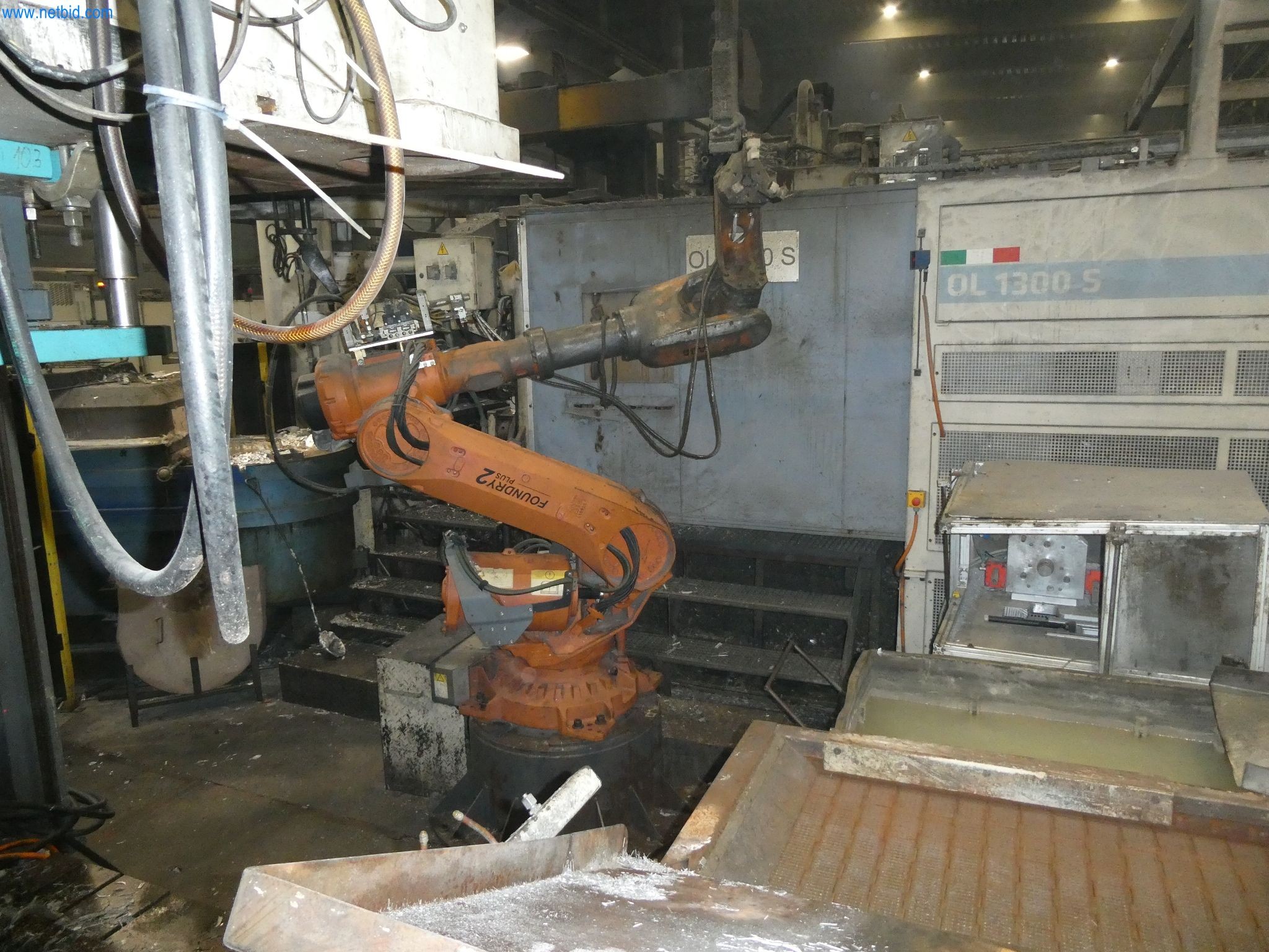 Machines & systems for light metal die casting (powertrain & structural parts)-32