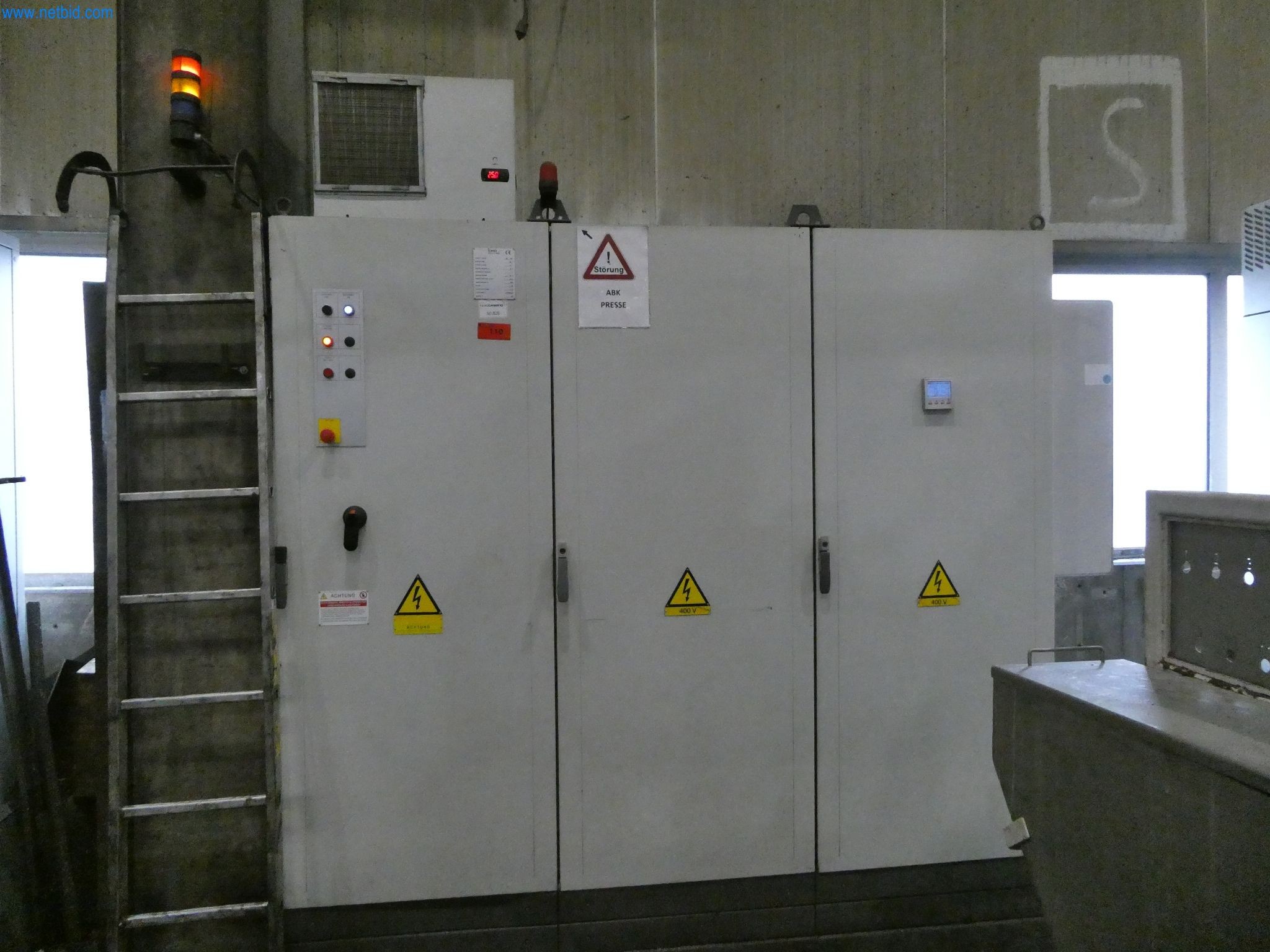 Machines & systems for light metal die casting (powertrain & structural parts)-6