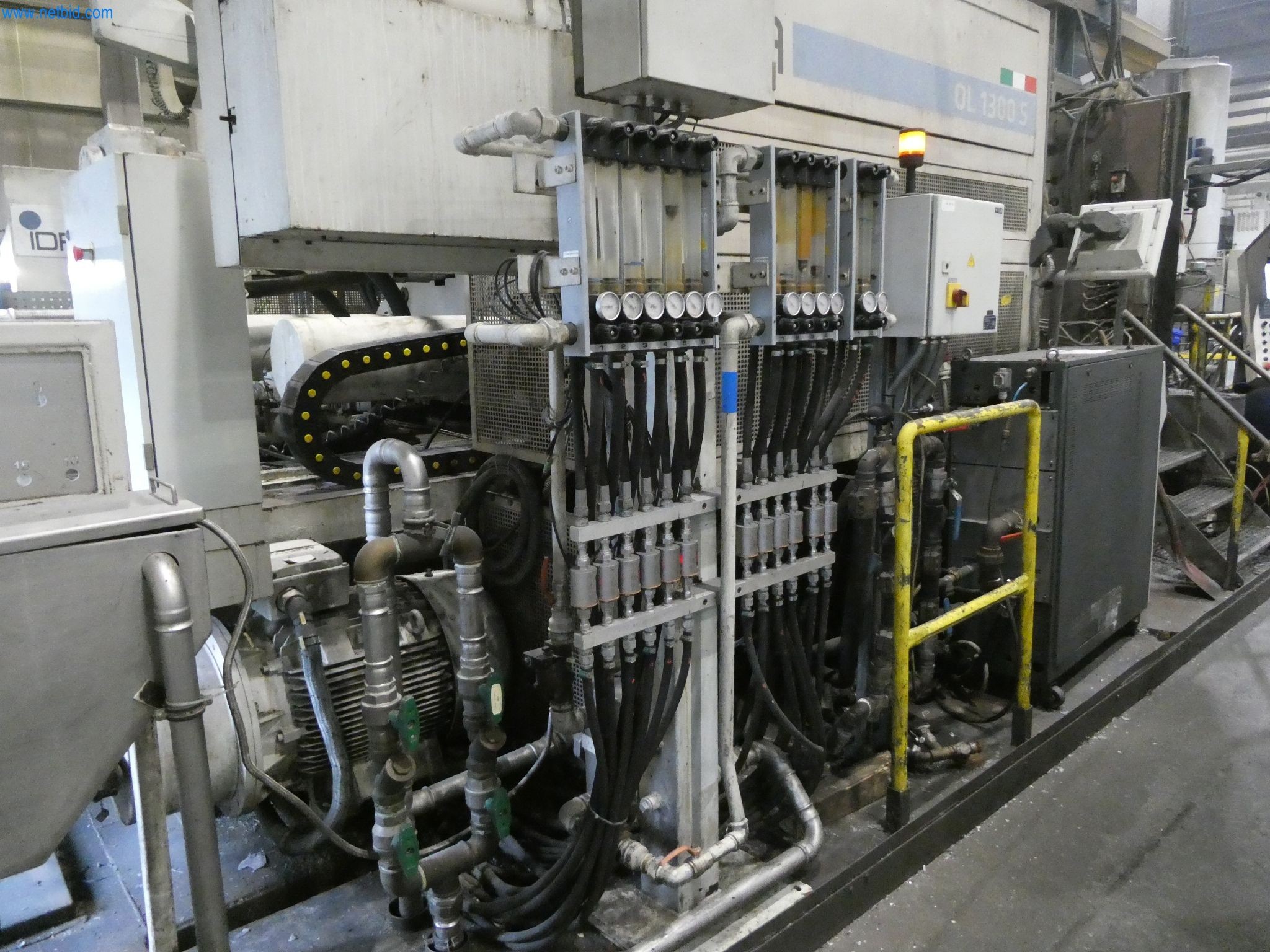 Machines & systems for light metal die casting (powertrain & structural parts)-8