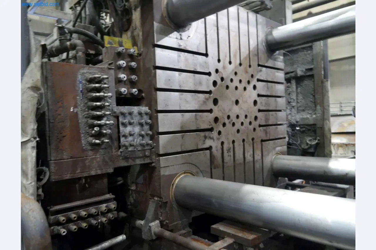 Maschinen und Anlagen für den Leichtmetall-Druckguss (powertrain & structural parts)-8