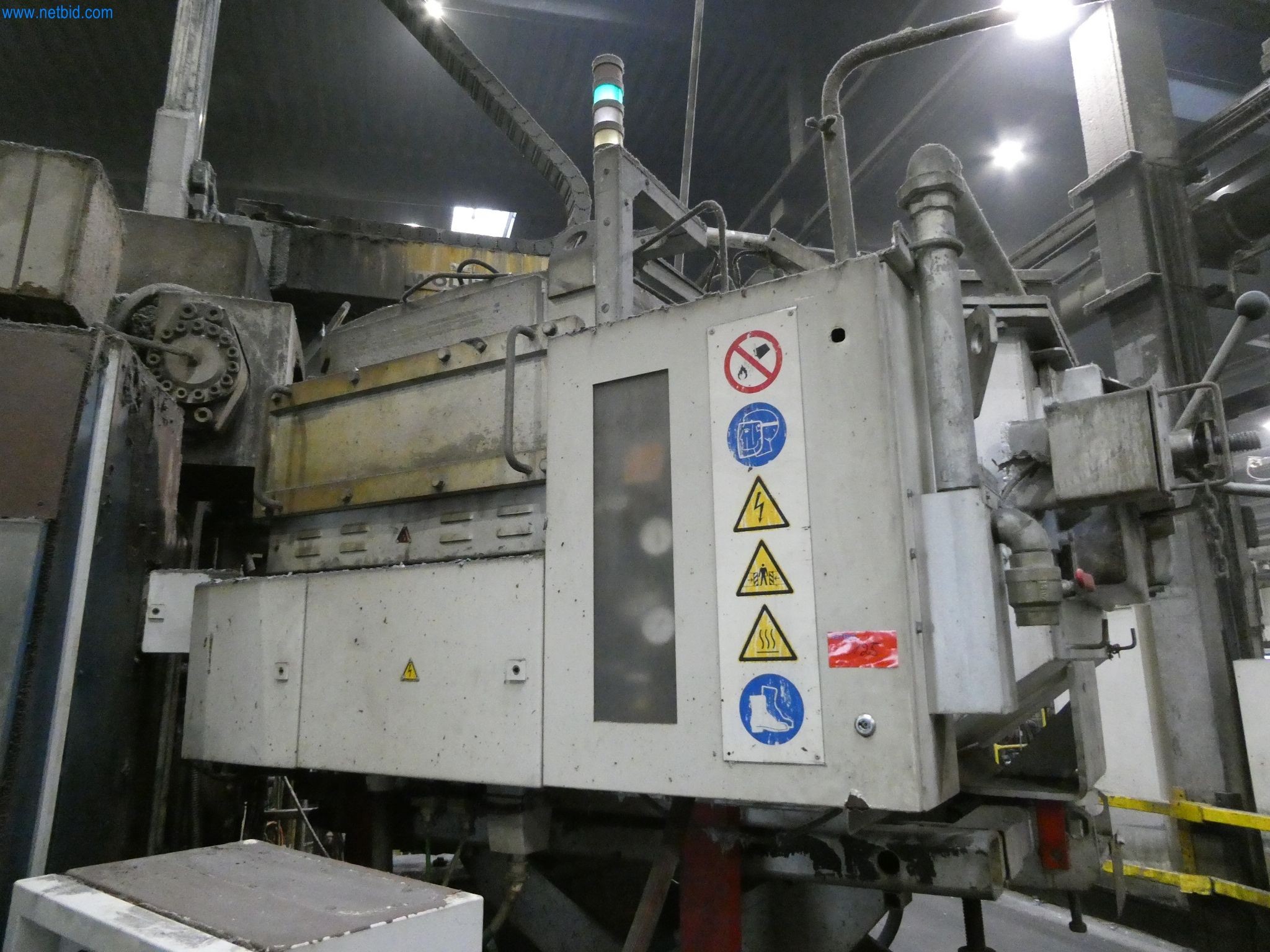 Machines & systems for light metal die casting (powertrain & structural parts)-17