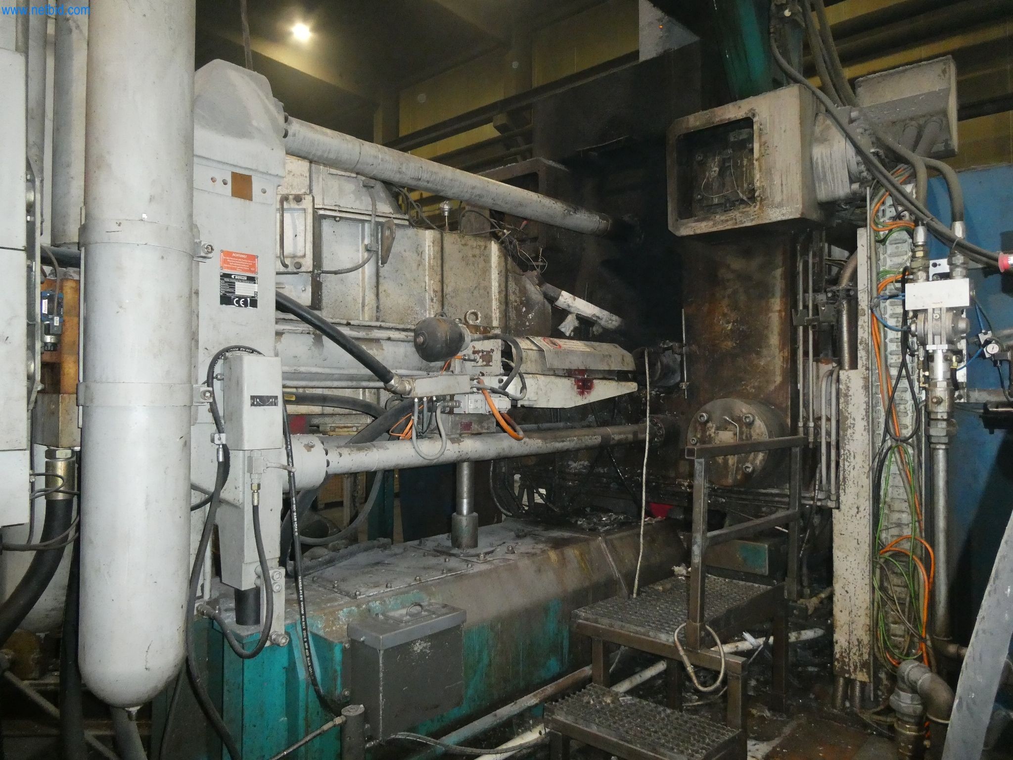 Machines & systems for light metal die casting (powertrain & structural parts)-20