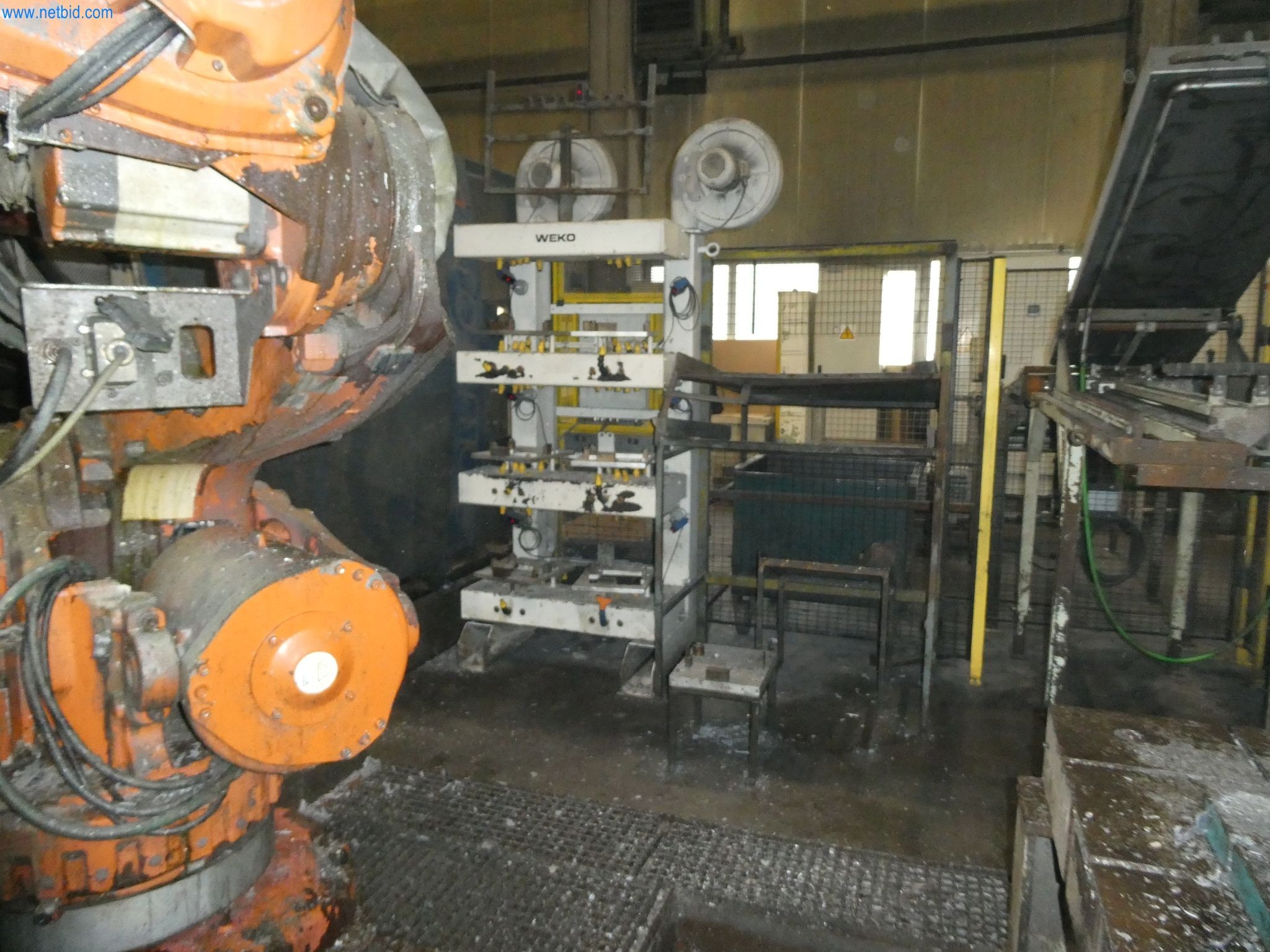 Machines & systems for light metal die casting (powertrain & structural parts)-22