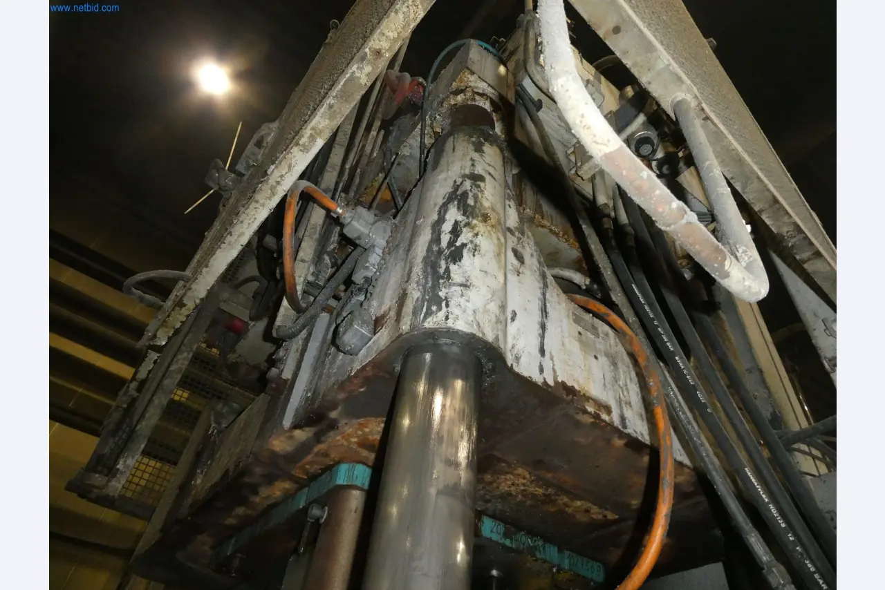 Machines & systems for light metal die casting (powertrain & structural parts)-23