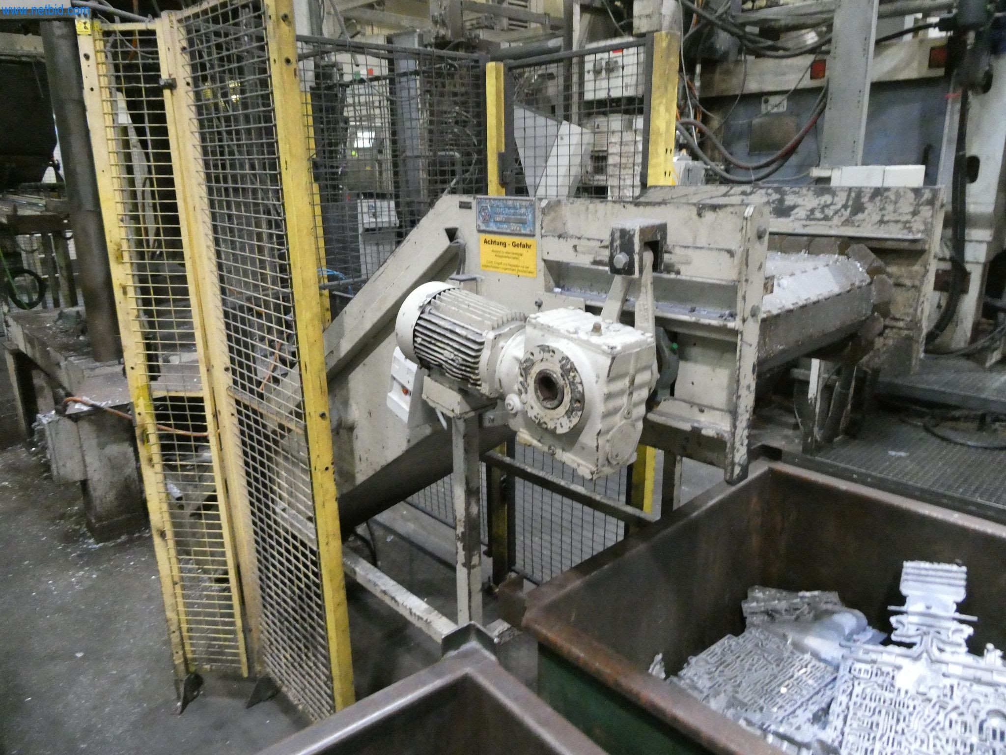 Machines & systems for light metal die casting (powertrain & structural parts)-29