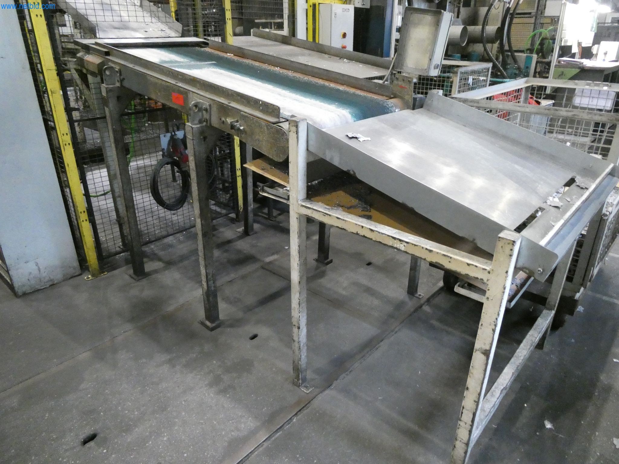 Machines & systems for light metal die casting (powertrain & structural parts)-4