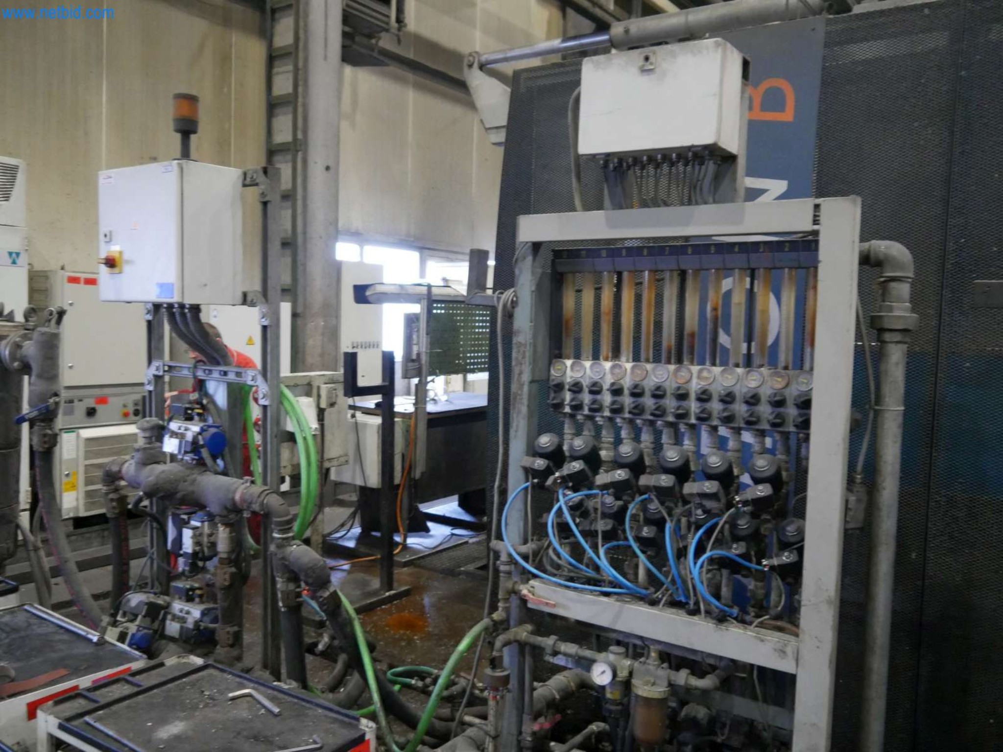 Machines & systems for light metal die casting (powertrain & structural parts)-3