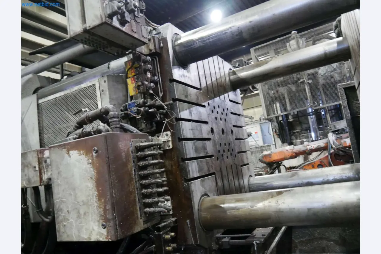 Machines & systems for light metal die casting (powertrain & structural parts)-5