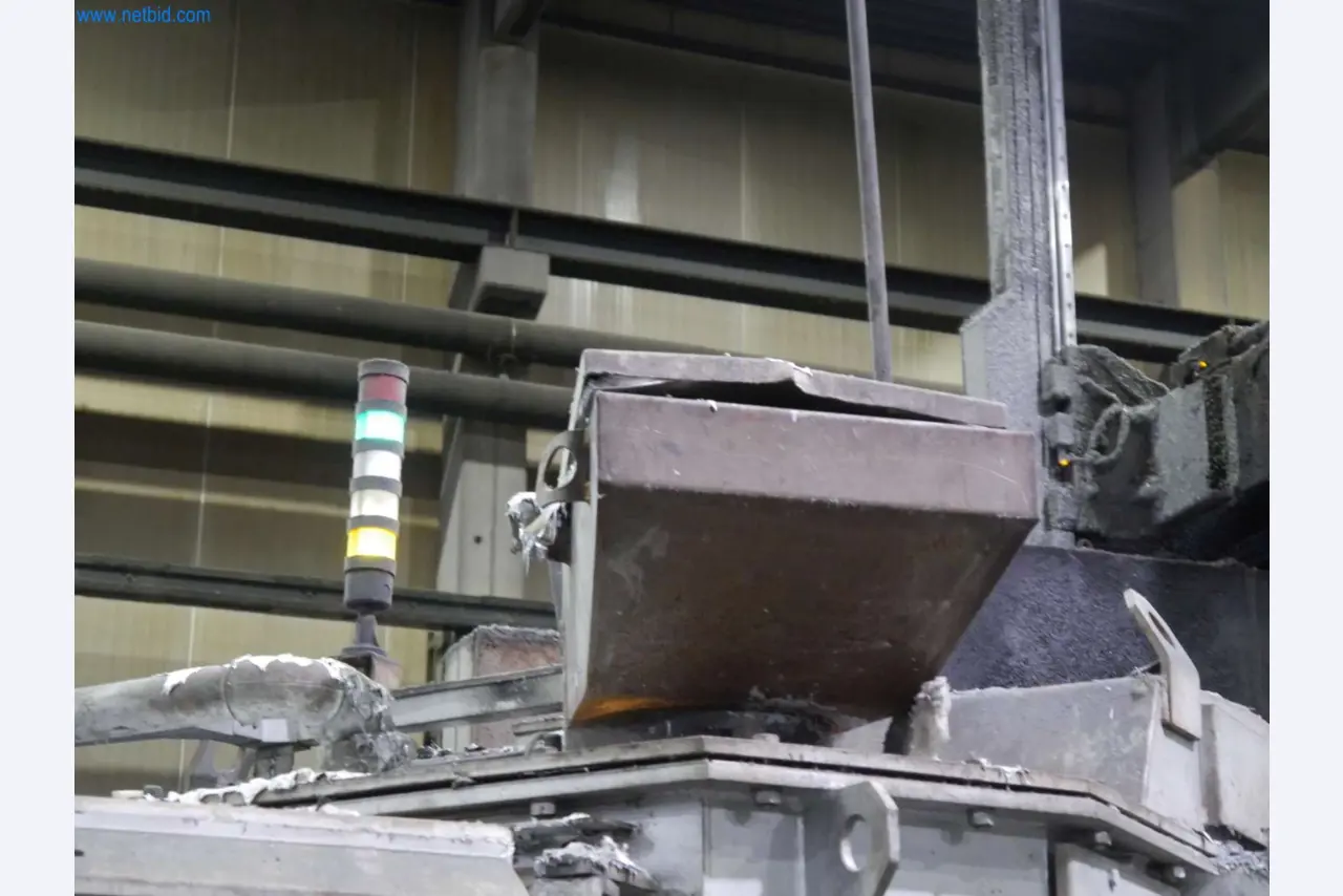 Machines & systems for light metal die casting (powertrain & structural parts)-3