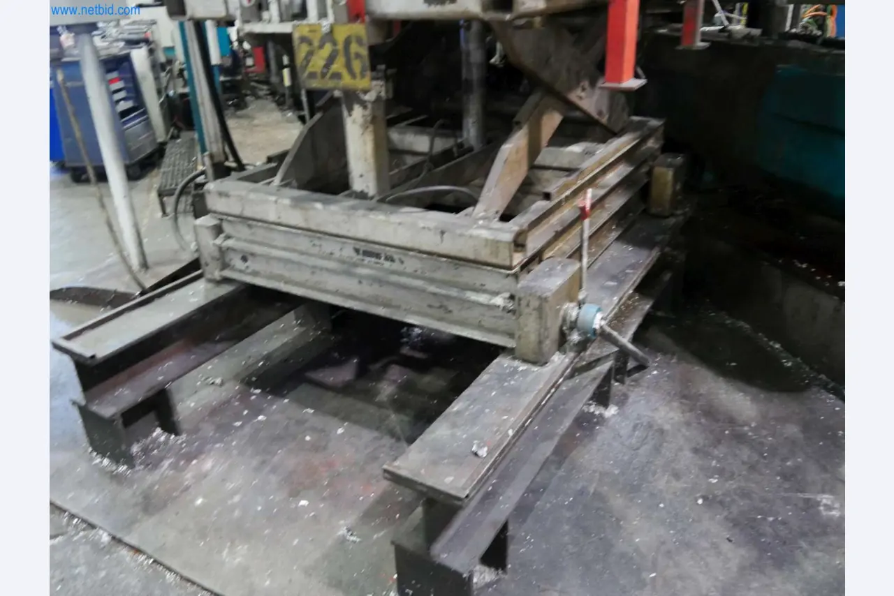 Machines & systems for light metal die casting (powertrain & structural parts)-5