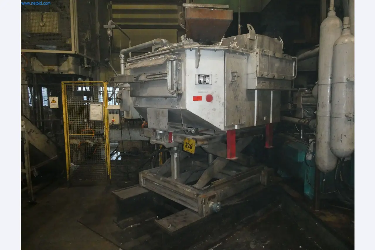 Machines & systems for light metal die casting (powertrain & structural parts)-16