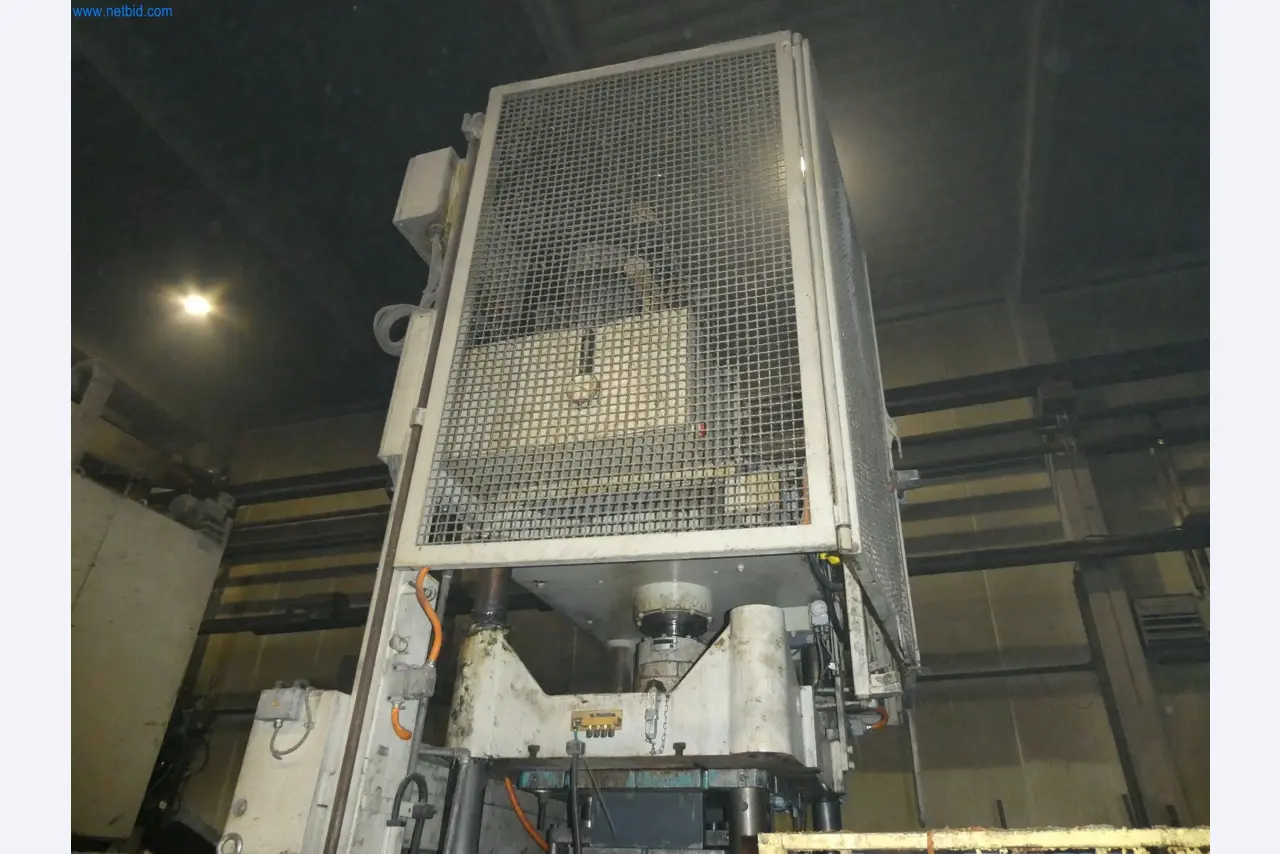 Machines & systems for light metal die casting (powertrain & structural parts)-18