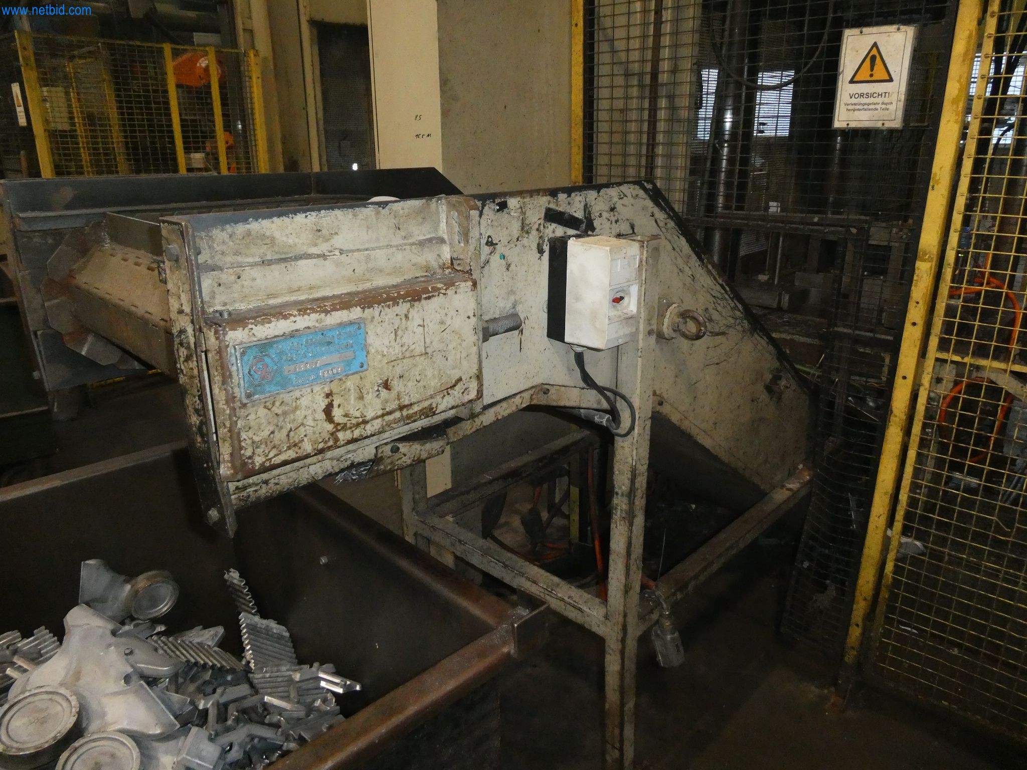 Machines & systems for light metal die casting (powertrain & structural parts)-24