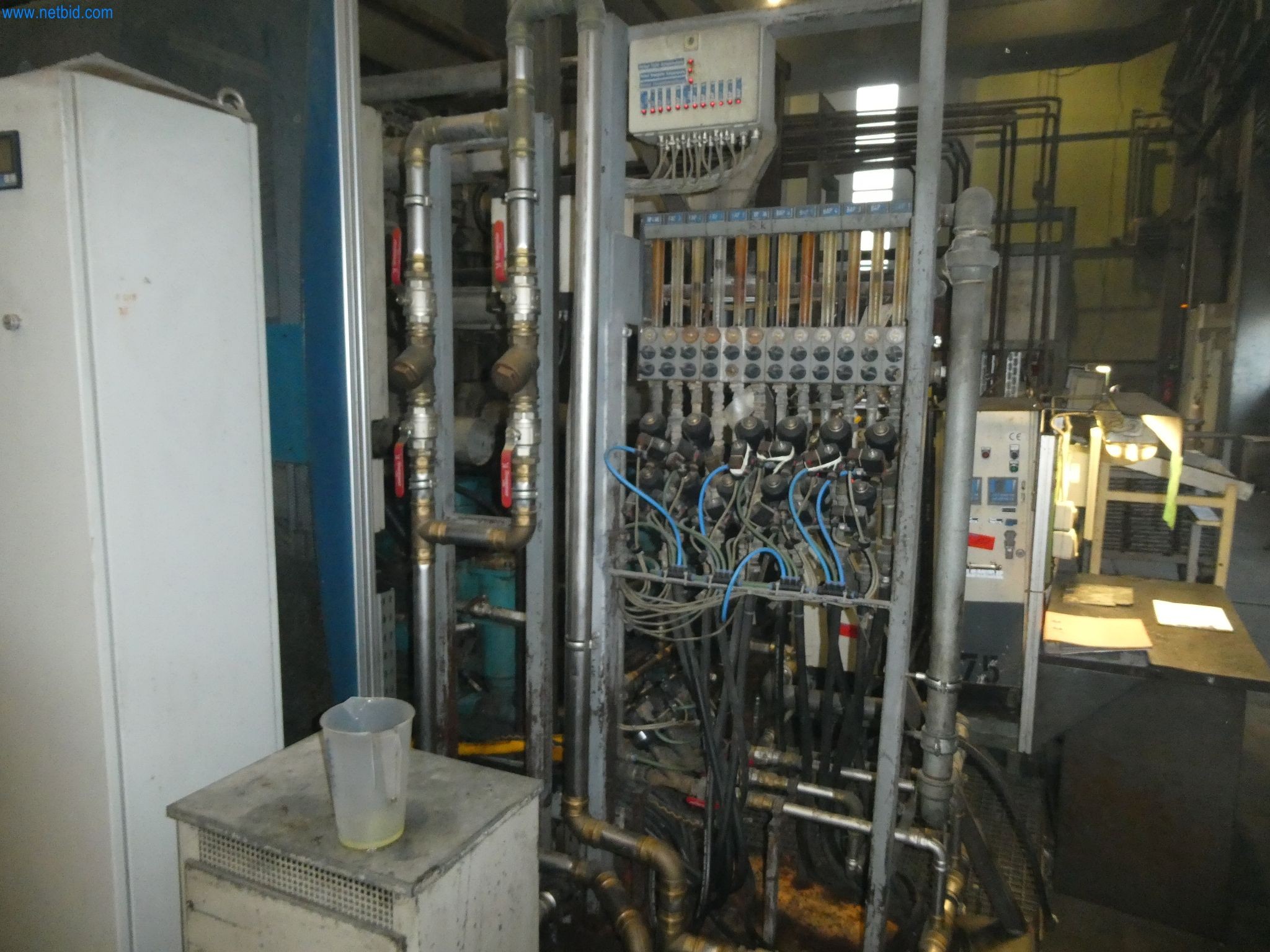 Machines & systems for light metal die casting (powertrain & structural parts)-9