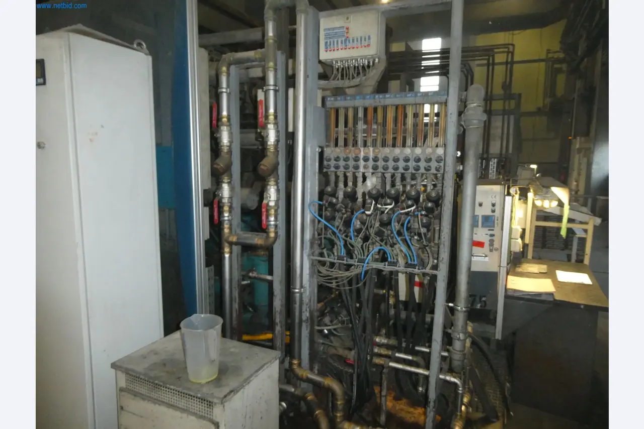 Machines & systems for light metal die casting (powertrain & structural parts)-9