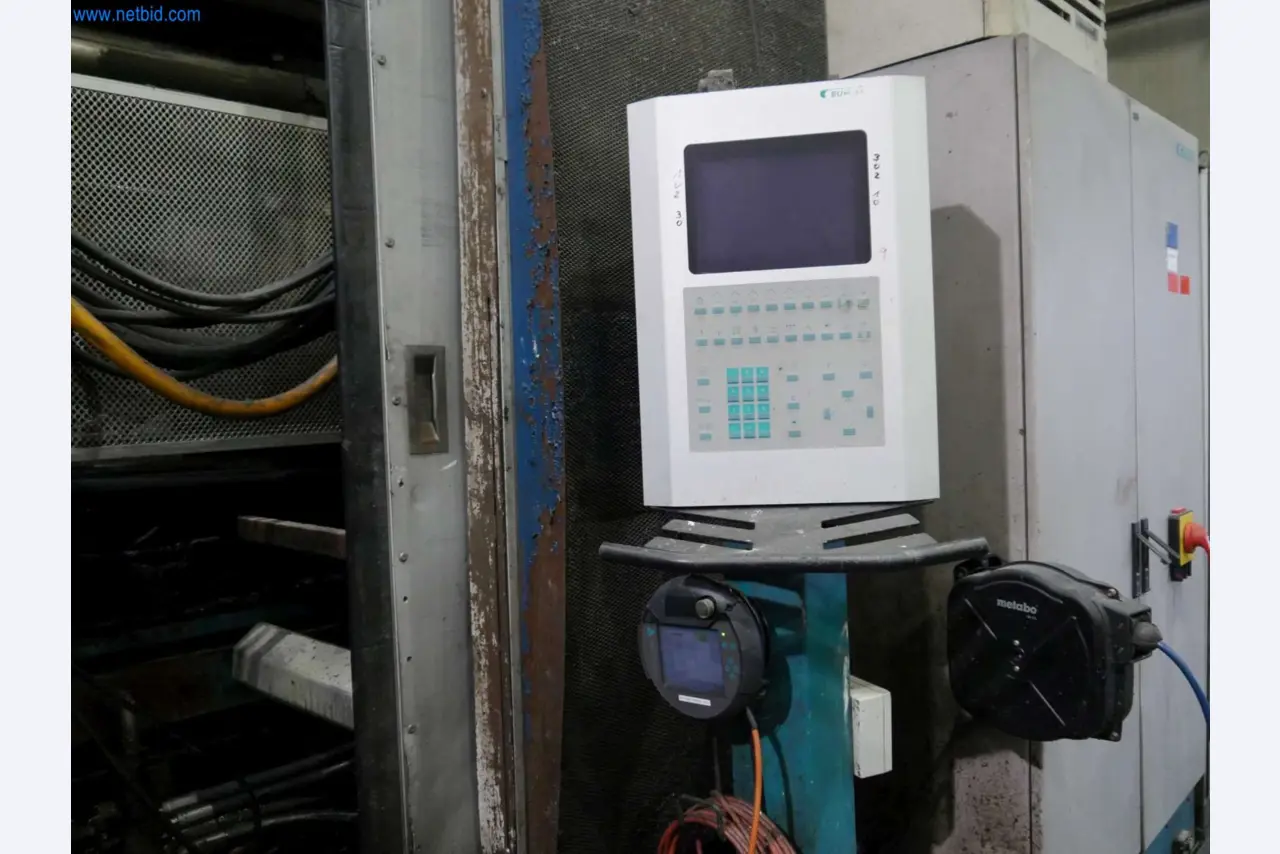 Machines & systems for light metal die casting (powertrain & structural parts)-4