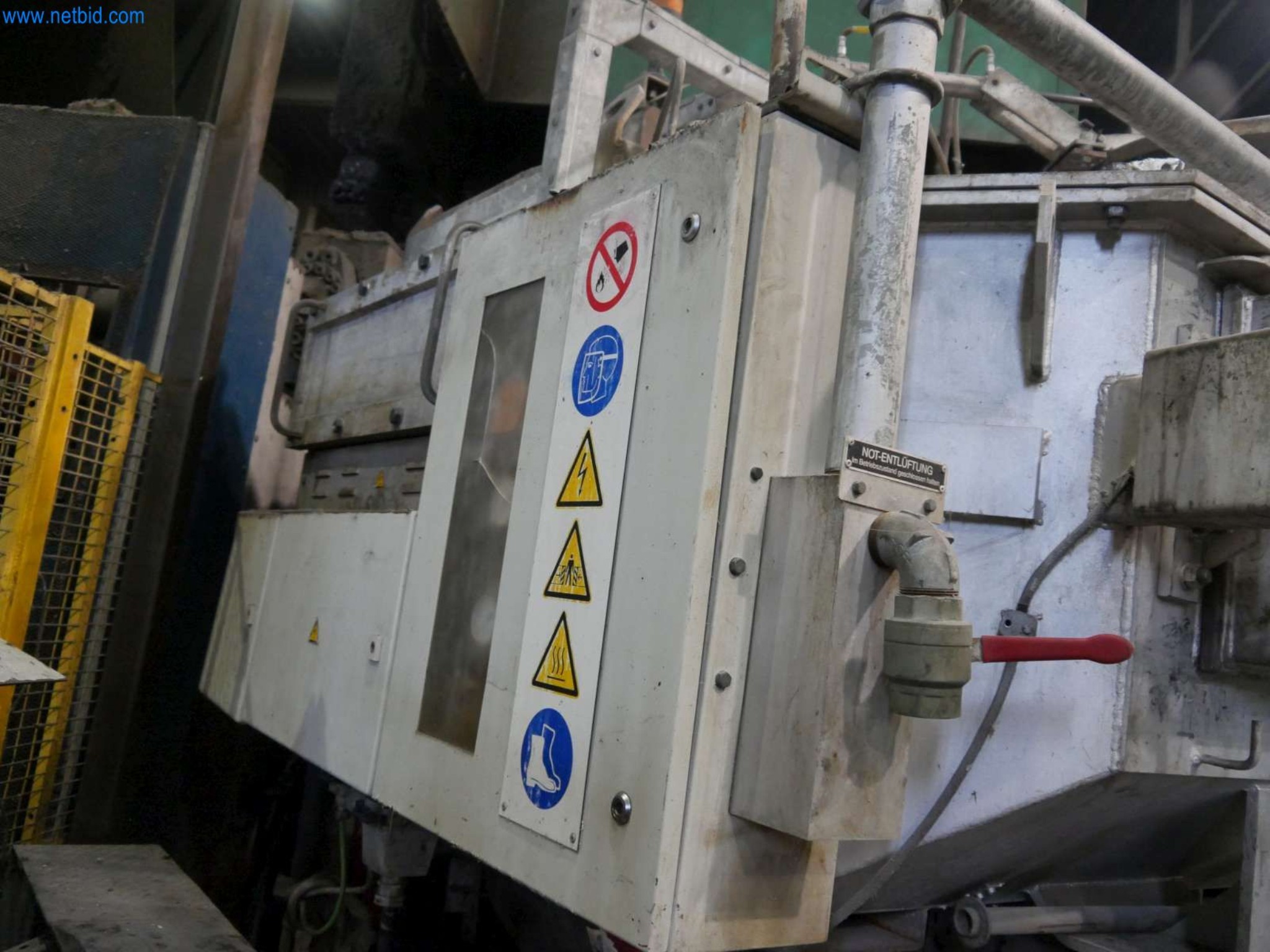 Machines & systems for light metal die casting (powertrain & structural parts)-2
