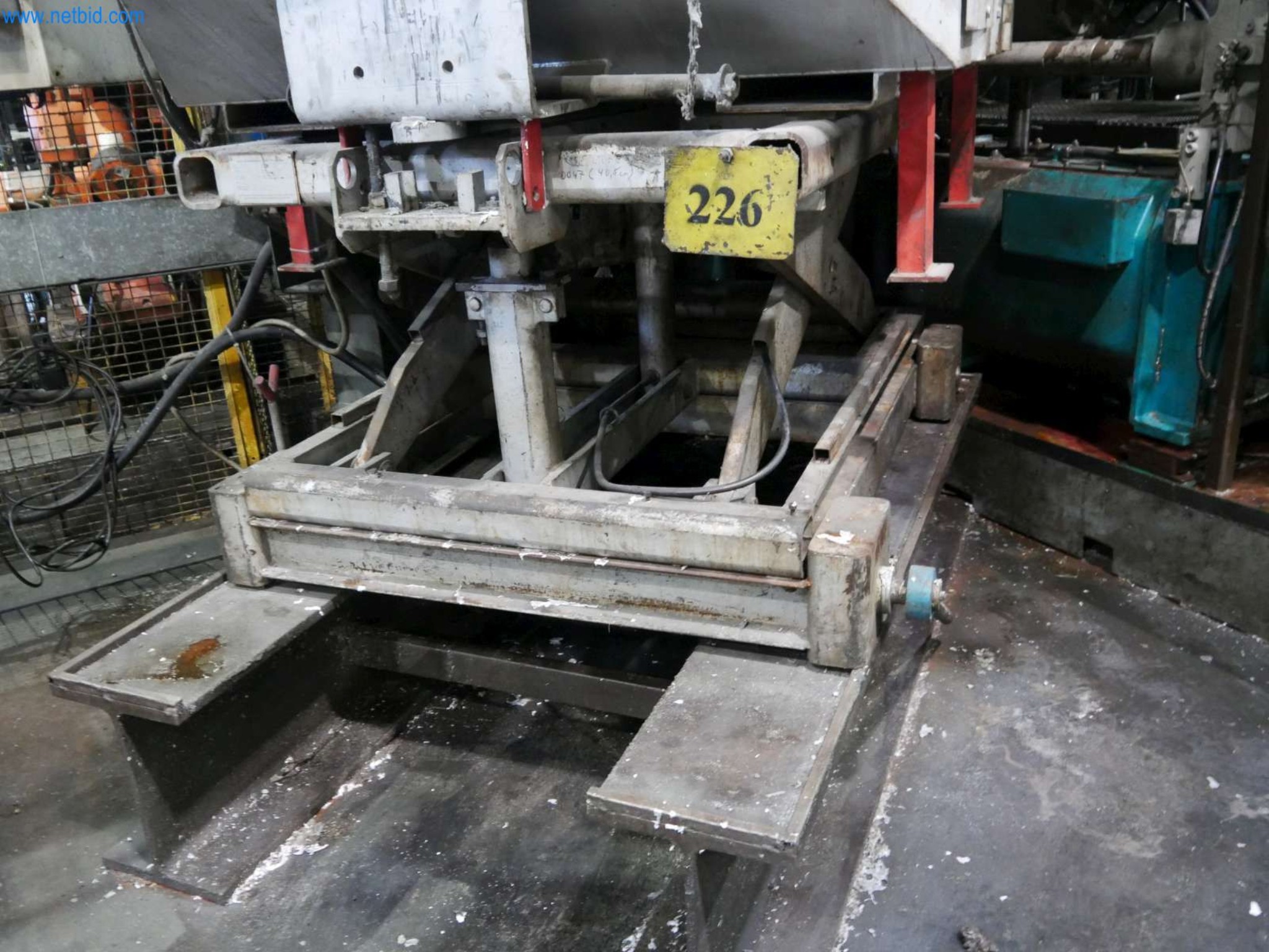 Machines & systems for light metal die casting (powertrain & structural parts)-5