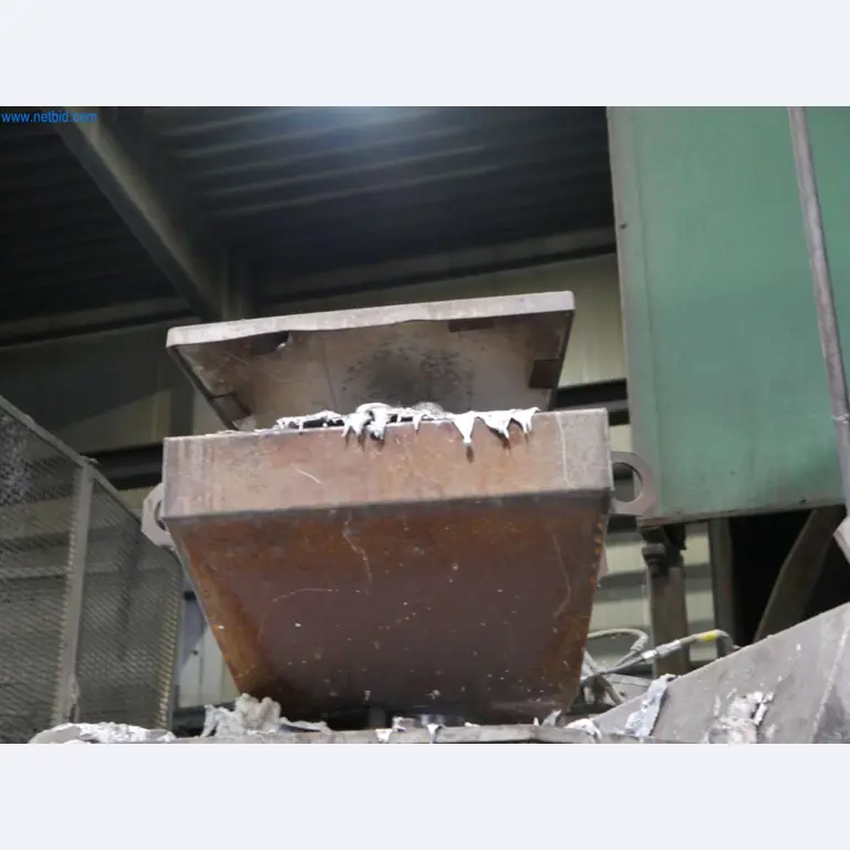 Machines & systems for light metal die casting (powertrain & structural parts)-7