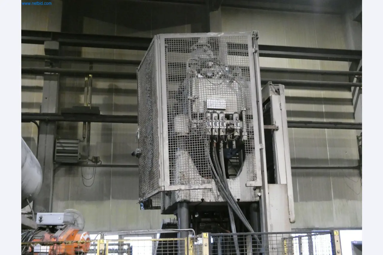 Machines & systems for light metal die casting (powertrain & structural parts)-12